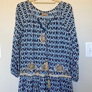 Skemo Embroidered Shift Dress